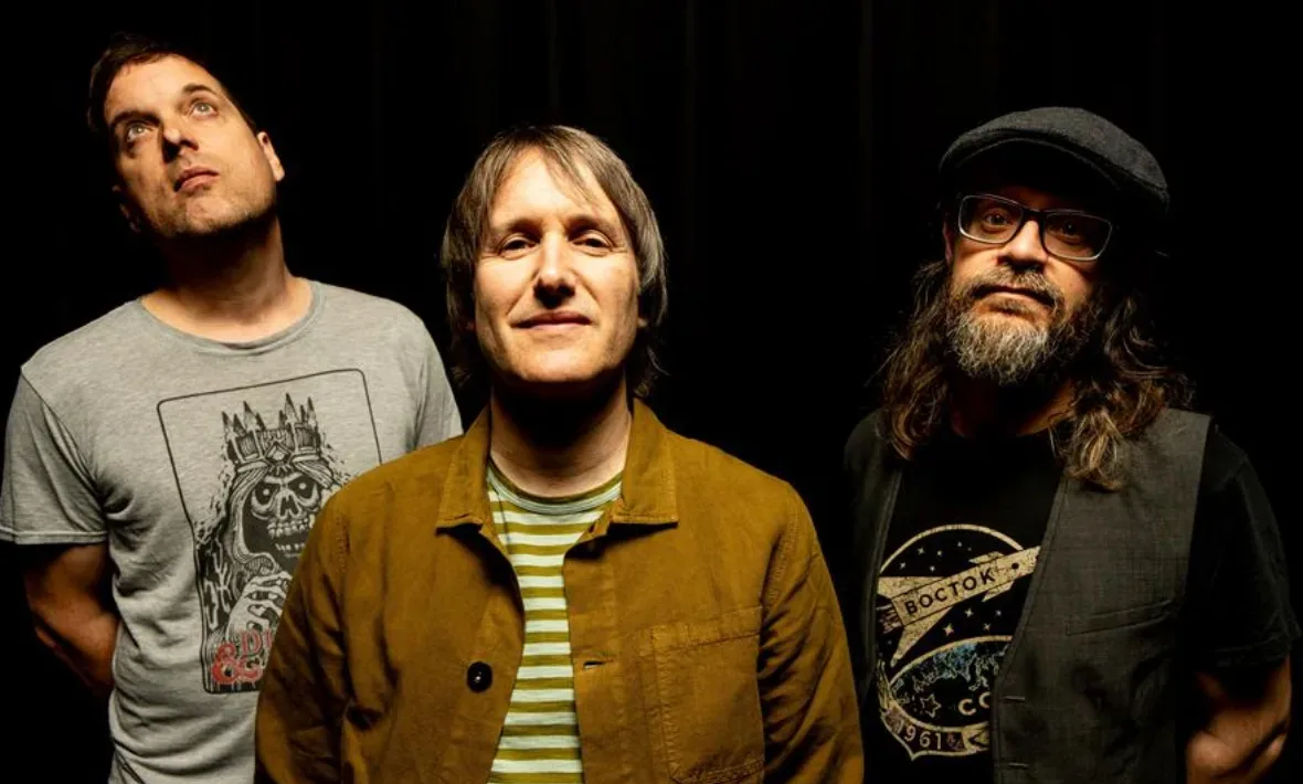 NEWS: ASH Reveal Long Lost Track 'Bittersweet Blue' Ahead Of 30th Anniversary Edition Of '1977' Album And World Tour